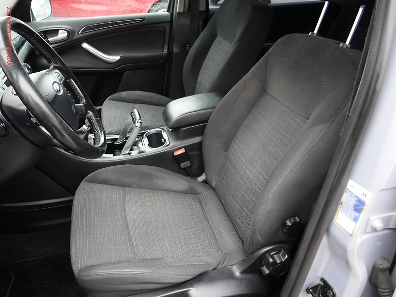 Ford Galaxy (2011) 2.0 TDCi, AC, temp - fotka 9 z 15