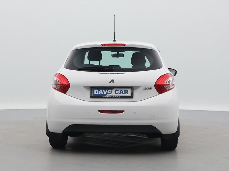 Peugeot 208 1,0 i 50kW Klimatizace - fotka 6 z 25