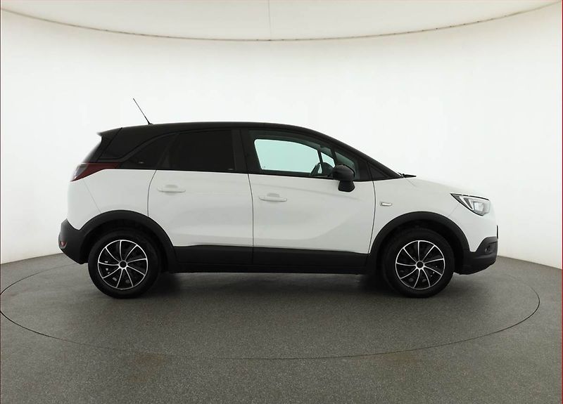 Opel Crossland X (2020) 1.2 Turbo, Serv.kniha - fotka 6 z 16