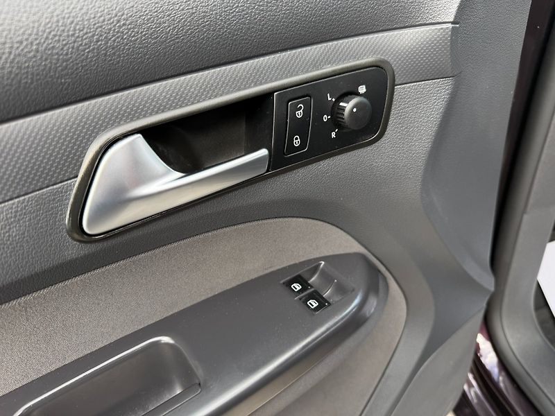 Volkswagen Caddy (2013) 1.6TDi 75kW *DSG*Tažné*Servis* - fotka 10 z 21