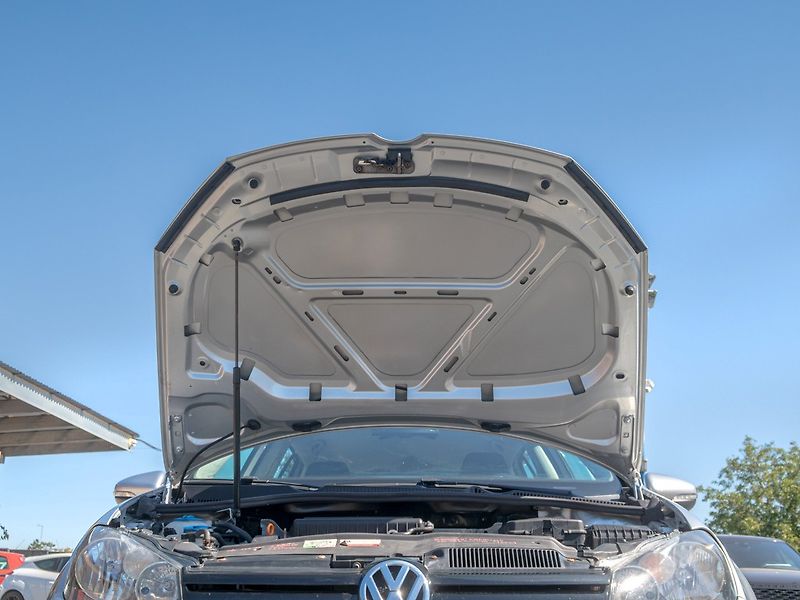 Volkswagen Golf (2009) 1.4i 59KW – PO ROZVODECH - fotka 40 z 44