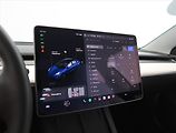 Tesla Model 3 (2021) Std Range Plus 55kWh, SoH 85% - náhled 23