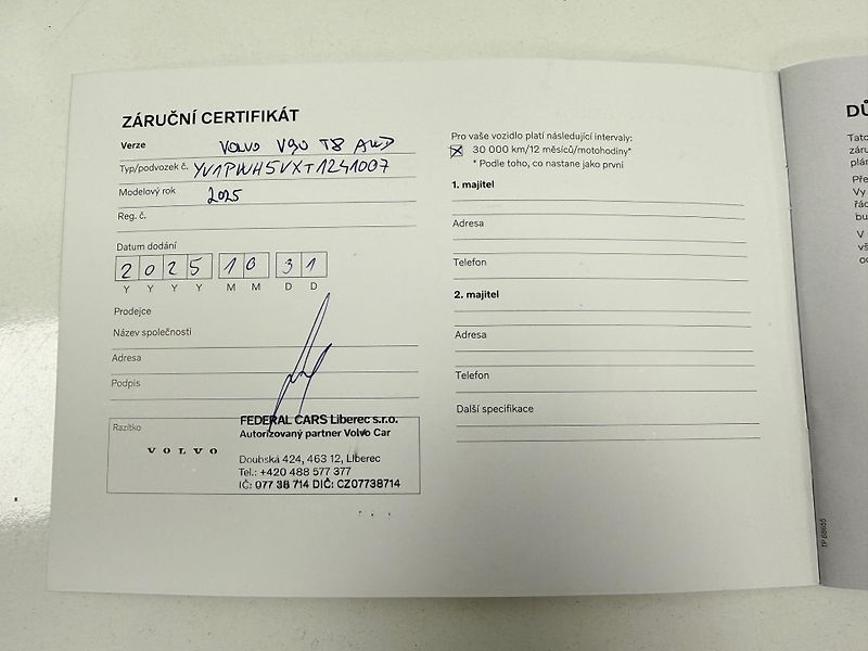 Volvo V90 T8 AWD ULTRA DARK + zimní kola - fotka 54 z 55