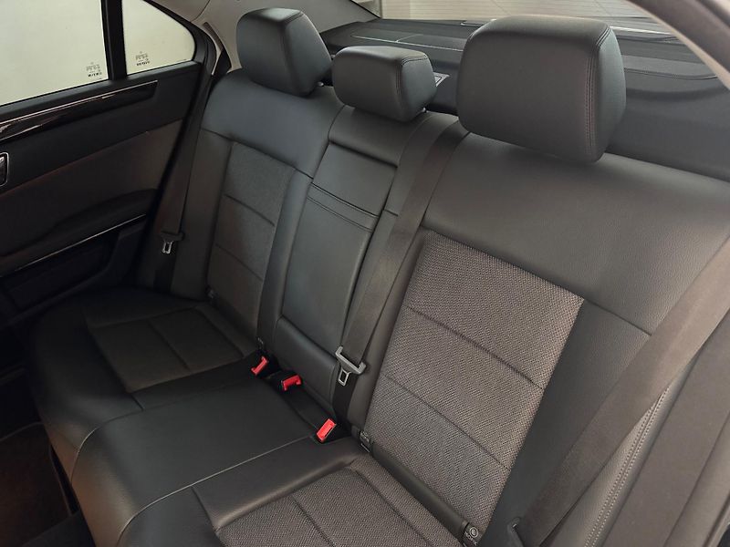 Mercedes-Benz Třídy E (2009) E250 CDI Avantgarde - CZ - DPH - fotka 23 z 24
