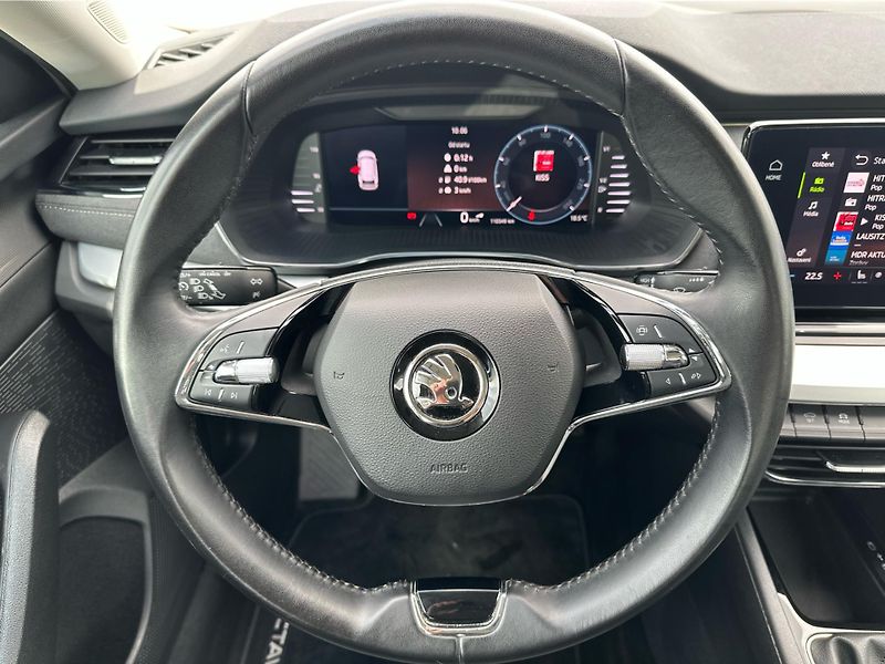 Škoda Octavia Combi STY TS 110/1.5 M6F - fotka 19 z 23