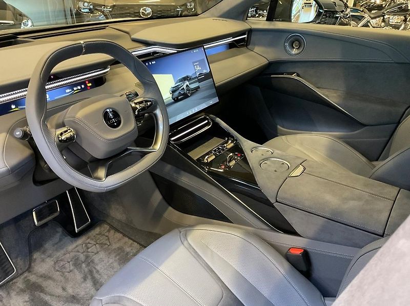 Lotus Ostatní Eletre R 918hp 112kWh AWD Pano - fotka 15 z 17