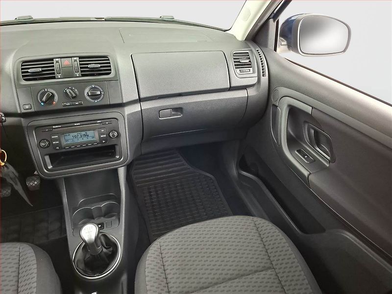 Škoda Fabia (2012) 1.2 12V - fotka 8 z 13