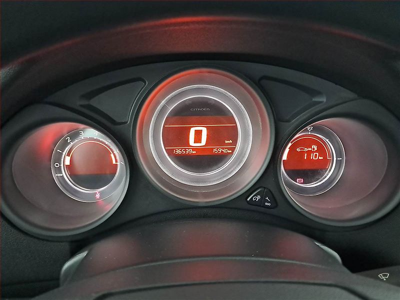 Citroën C4 (2012) 1.6 VTi, po STK, jezdí výborně - fotka 11 z 16