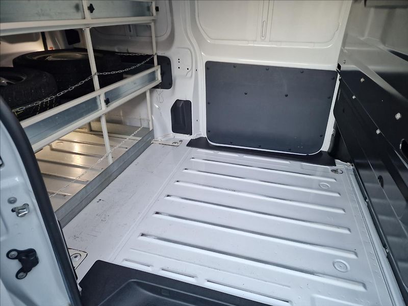 Opel Vivaro 1.5CDTI 88kW, původ ČR,1.Maj. - fotka 17 z 47
