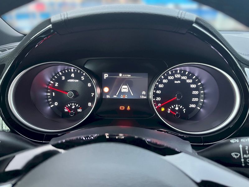 Kia XCeed (2025) - fotka 19 z 34