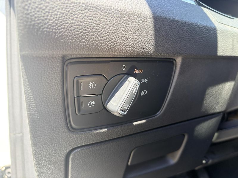 Volkswagen Passat 2.0TDI 110KW HIGHLINE DSG LED - fotka 12 z 46