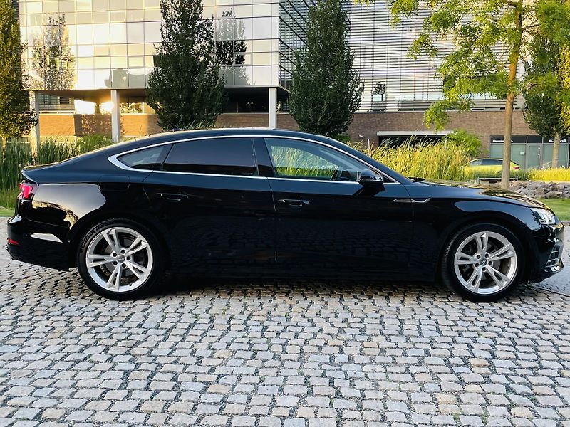 Audi A5 2.0i 140KW AUT KAMERY SERVISKA - fotka 11 z 56