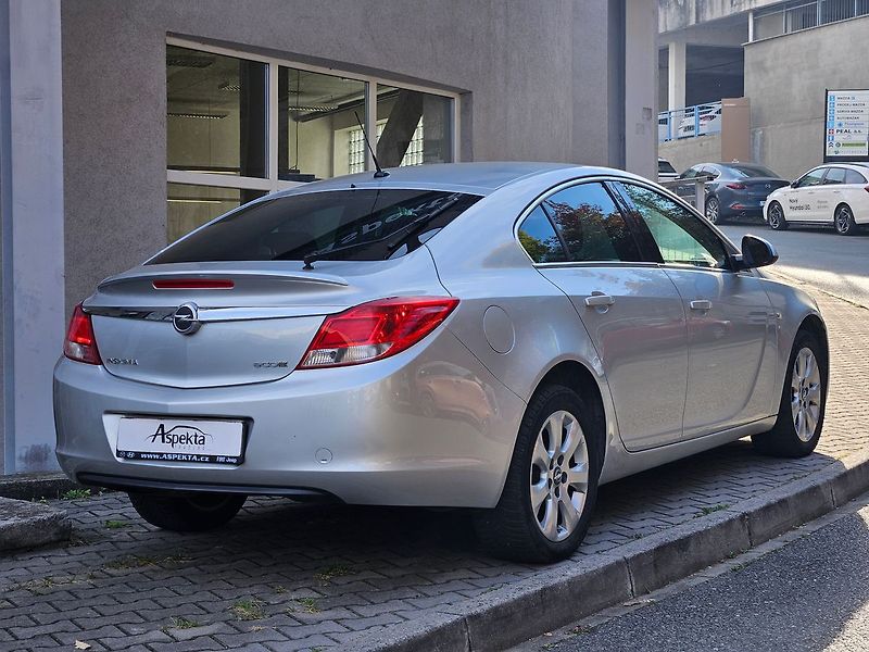Opel Insignia 1,4T 103kW, Active, 2.maj. - fotka 5 z 34
