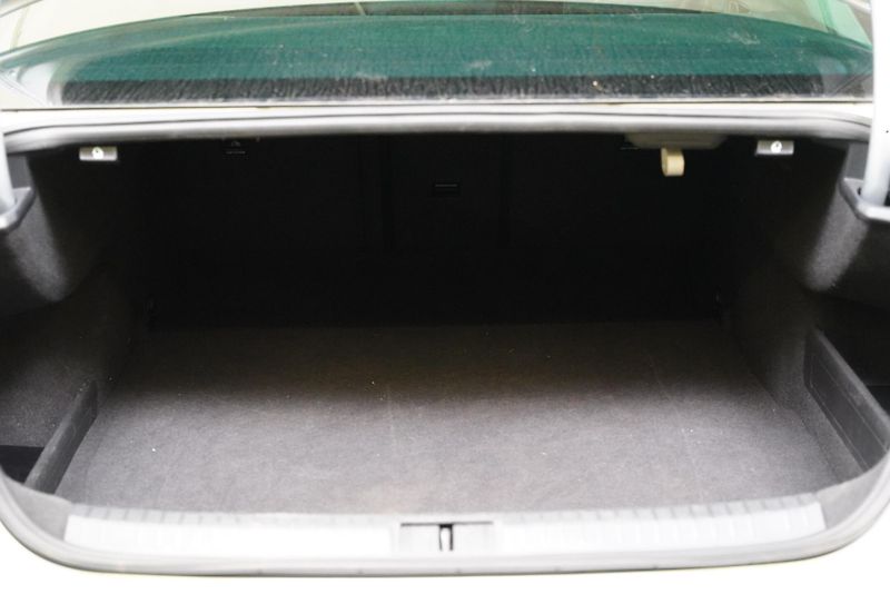 Volkswagen Passat - fotka 24 z 24