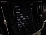 Volvo V90 CC D4 AWD MOMENTUM AUT - náhled 35