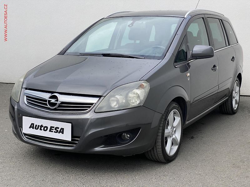 Opel Zafira (2011) 1.7 CDTi 7míst, Edition111 - fotka 3 z 18
