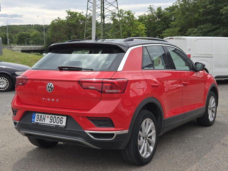 Volkswagen T-Roc (2019) 1,5TSi AUTOMAT NA splátky VŠEM - fotka 4 z 11
