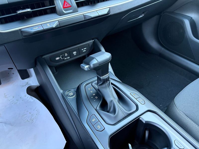 Kia Ostatní (2026) SW 1,6 T-GDi GPF 7DCT SPIN 110 - fotka 17 z 21