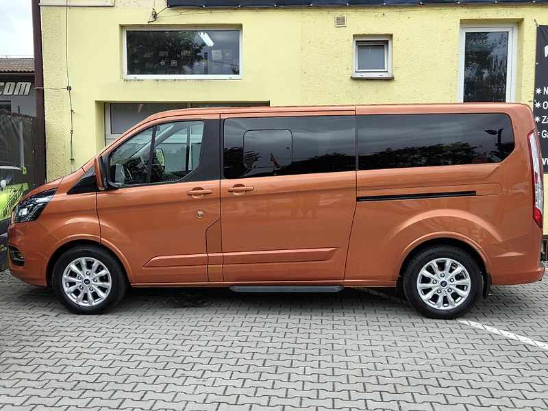 Ford Tourneo Custom TDCi Titanium-X SERV.KNÍŽKA - fotka 10 z 51