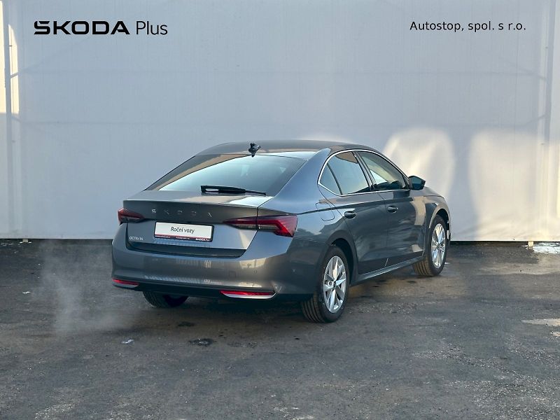 Škoda Octavia (2025) 1,5 TSI / 110 KW / Top Selecti - fotka 2 z 30