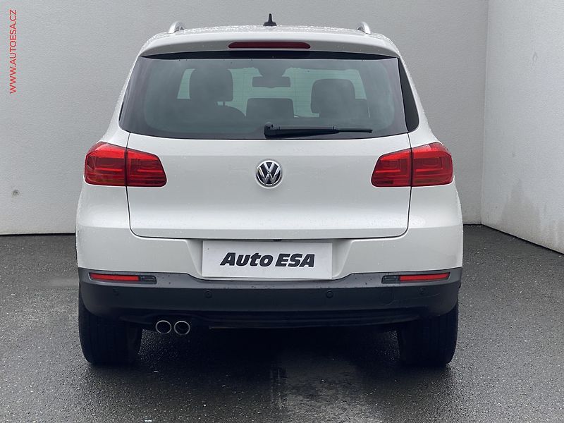 Volkswagen Tiguan (2013) 2.0 TDi 4x4, Life, DSG - fotka 5 z 15