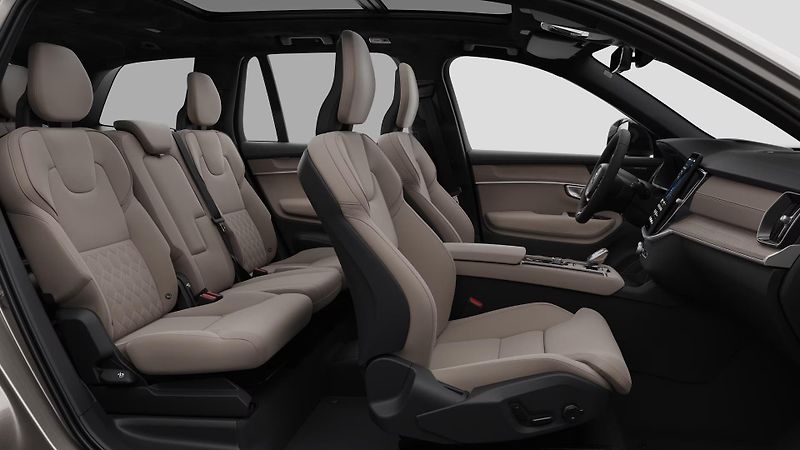Volvo XC90 (2026) T8 AWD RECHARGE ULTRA DARK 7m - fotka 4 z 11