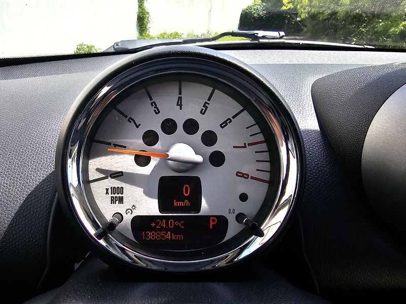 Mini Countryman (2011) S, 1.6i 135kw 4x4 automat - fotka 14 z 14