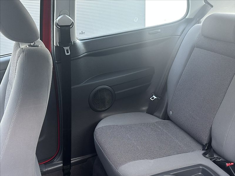 Volkswagen Fox 1,2 HTP 54PS  Refresh - fotka 14 z 42