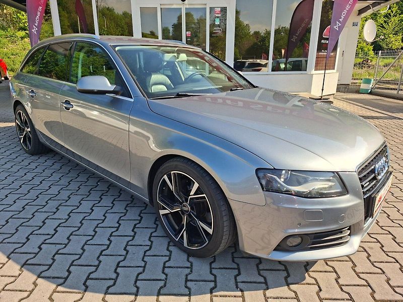 Audi A4 (2012) 3.0TDI 176kW 7A QUATTRO - fotka 1 z 39