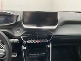 Peugeot 2008 (2021) 1.2PT, GT, AT, navi, kamera - náhled 12