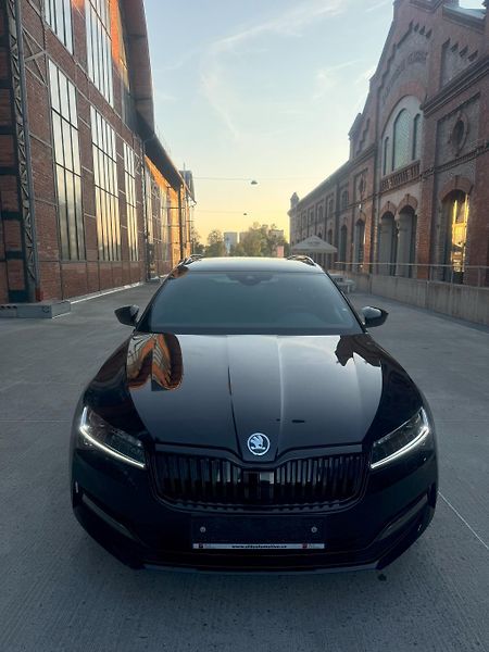 Škoda Superb (2024) Sportline 2,0 TDI 110 KW AUT - fotka 7 z 28