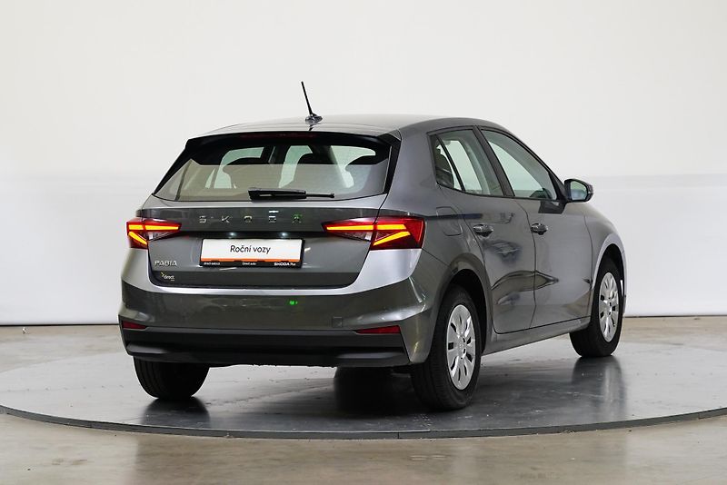 Škoda Fabia - fotka 2 z 31