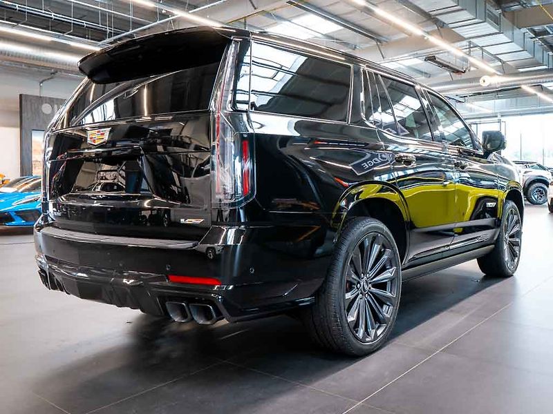 Cadillac Escalade (2026) 6.2 V Supercharged 682 HP 2026 - fotka 9 z 50