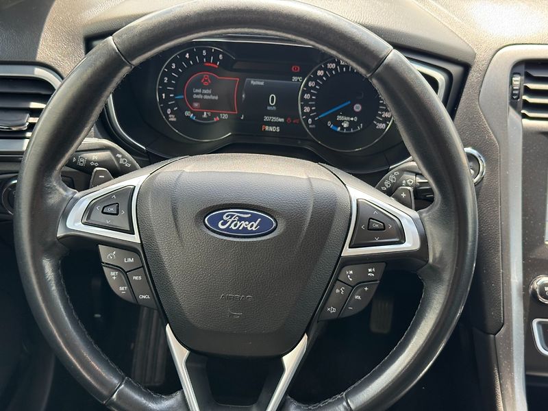 Ford Mondeo (2018) Titanium 2.0 TDCi 110kW - fotka 18 z 35