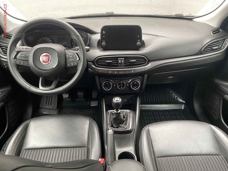 Fiat Tipo (2019) 1.4 T-Jet, ČR, servis.kniha - fotka 8 z 16