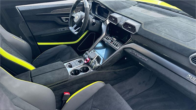 Lamborghini Urus (2024) URUS Performante, Záruka - fotka 7 z 14