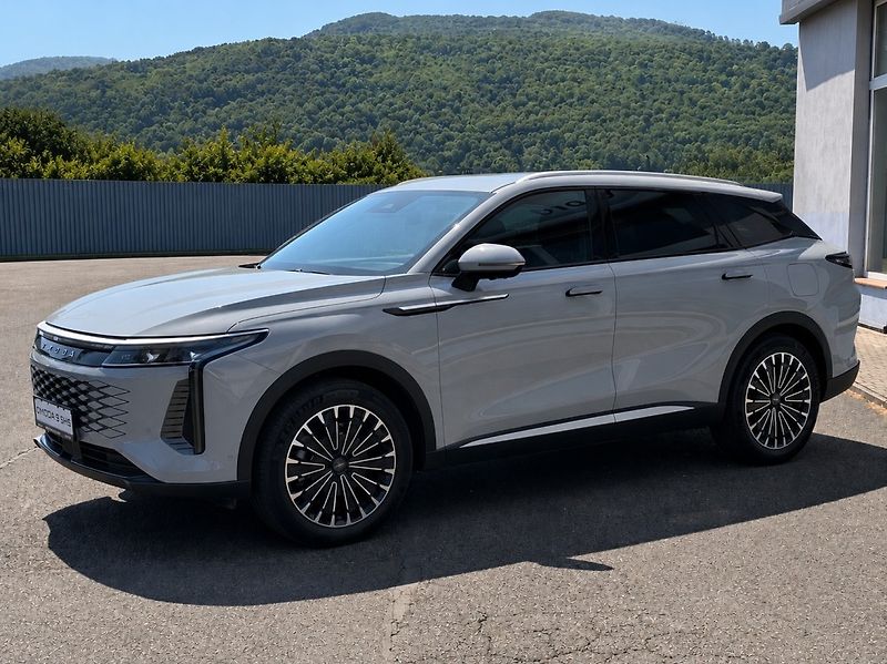 Omoda 9 (2026) SHS 1,5 TGI (537k) Premium - fotka 5 z 51