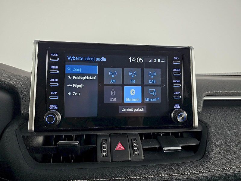 Toyota RAV4 (2022) 2.0i 4x4 6MT COMFORT STYLE - fotka 14 z 28
