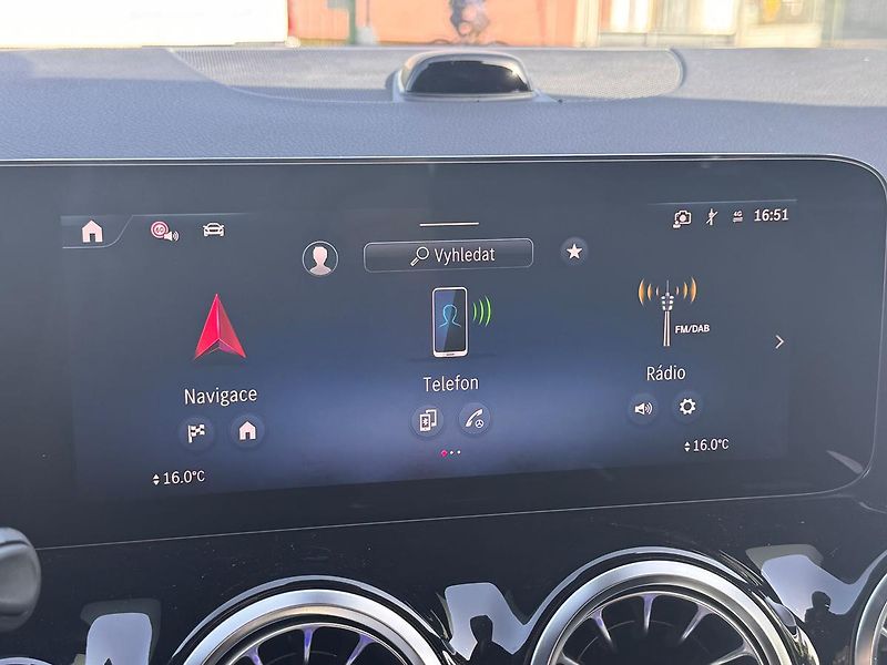 Mercedes-Benz GLA (2026) 200 d 4MATIC - fotka 15 z 22