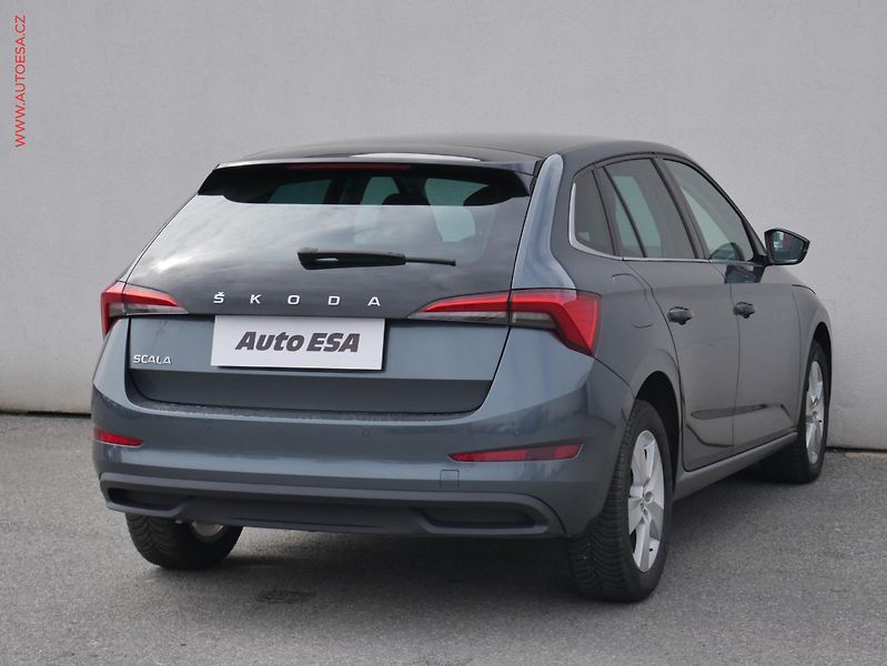 Škoda Scala (2021) 1.5 TSI, ČR, Style, DSG - fotka 4 z 19