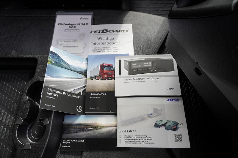 Mercedes-Benz Actros (2022) 1840 MP5 tractor unit / 2022 - fotka 24 z 24
