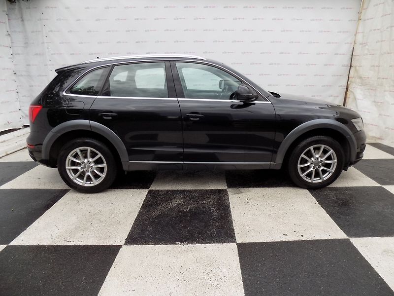 Audi Q5 (2010) 2.0TDI/4x4/Bi-xenon/LED/ - fotka 6 z 38
