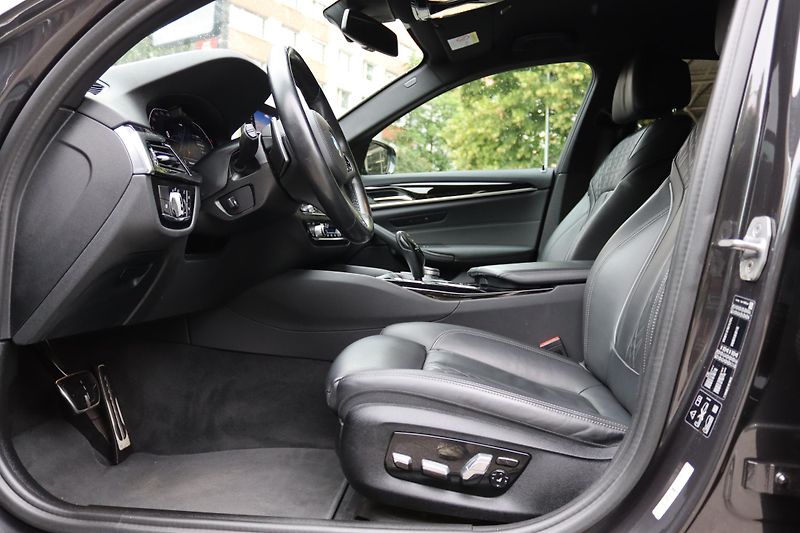 BMW Řada 5 540D XDRIVE G30 M-PAKET 250kW - fotka 22 z 50