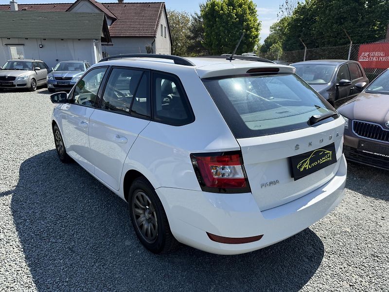 Škoda Fabia 1.0 TSI KOMBI - fotka 4 z 13
