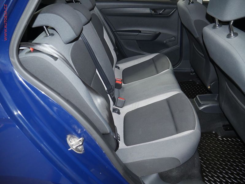 Škoda Fabia (2015) 1.2 TSi, ČR, AC, temp - fotka 11 z 16