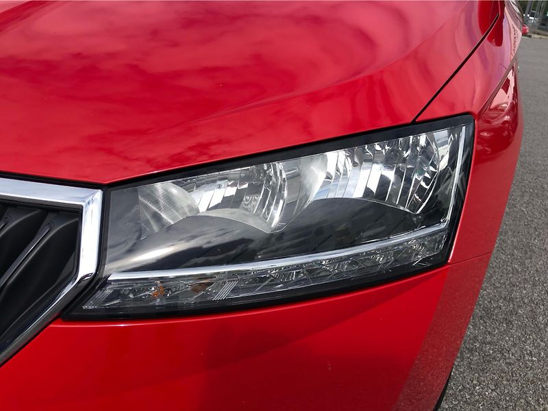 Škoda Fabia III Ambition 1.0 MPI /44kW - fotka 24 z 28