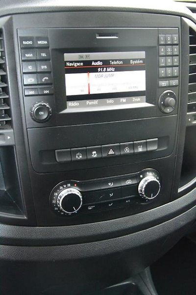 Mercedes-Benz Vito 116 CDi 7 míst, automat 7G  - fotka 14 z 41