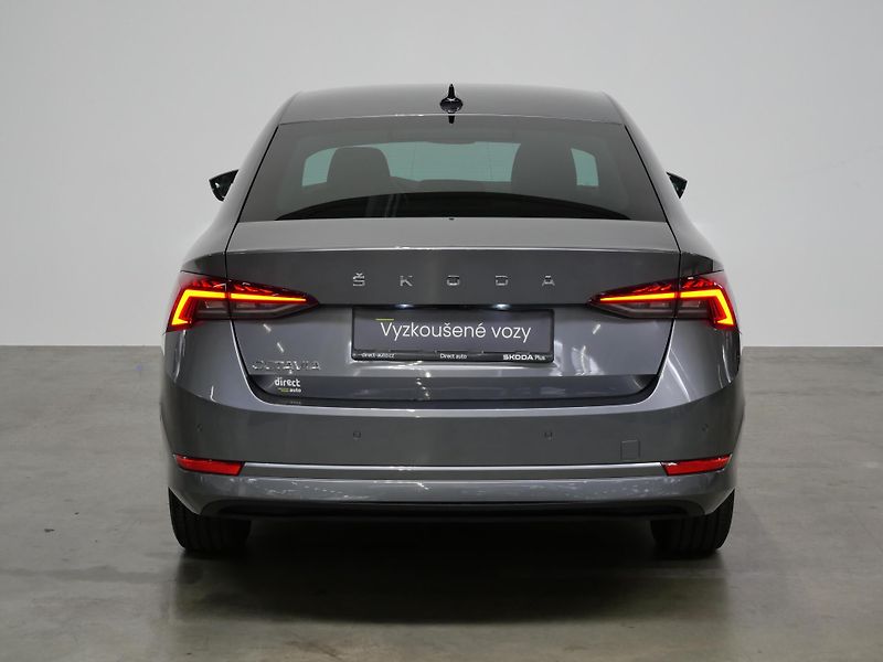 Škoda Octavia - fotka 6 z 23