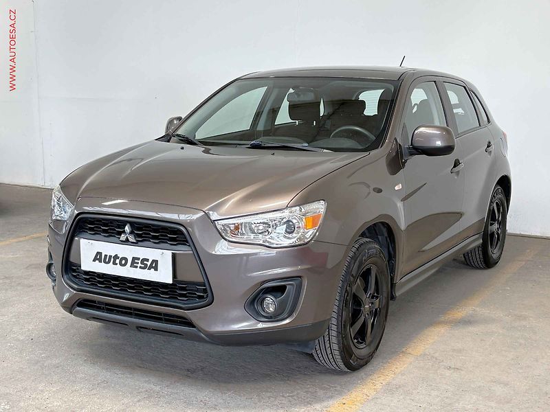 Mitsubishi ASX (2015) 1.6 MIVEC, AC, STK3/28 - fotka 3 z 13