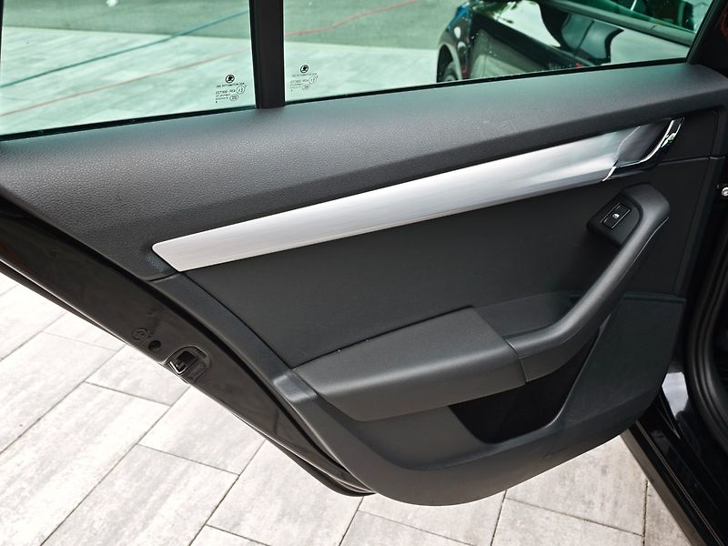 Škoda Octavia (2018) Style 2,0 TDI 110 KW DSG - fotka 12 z 26